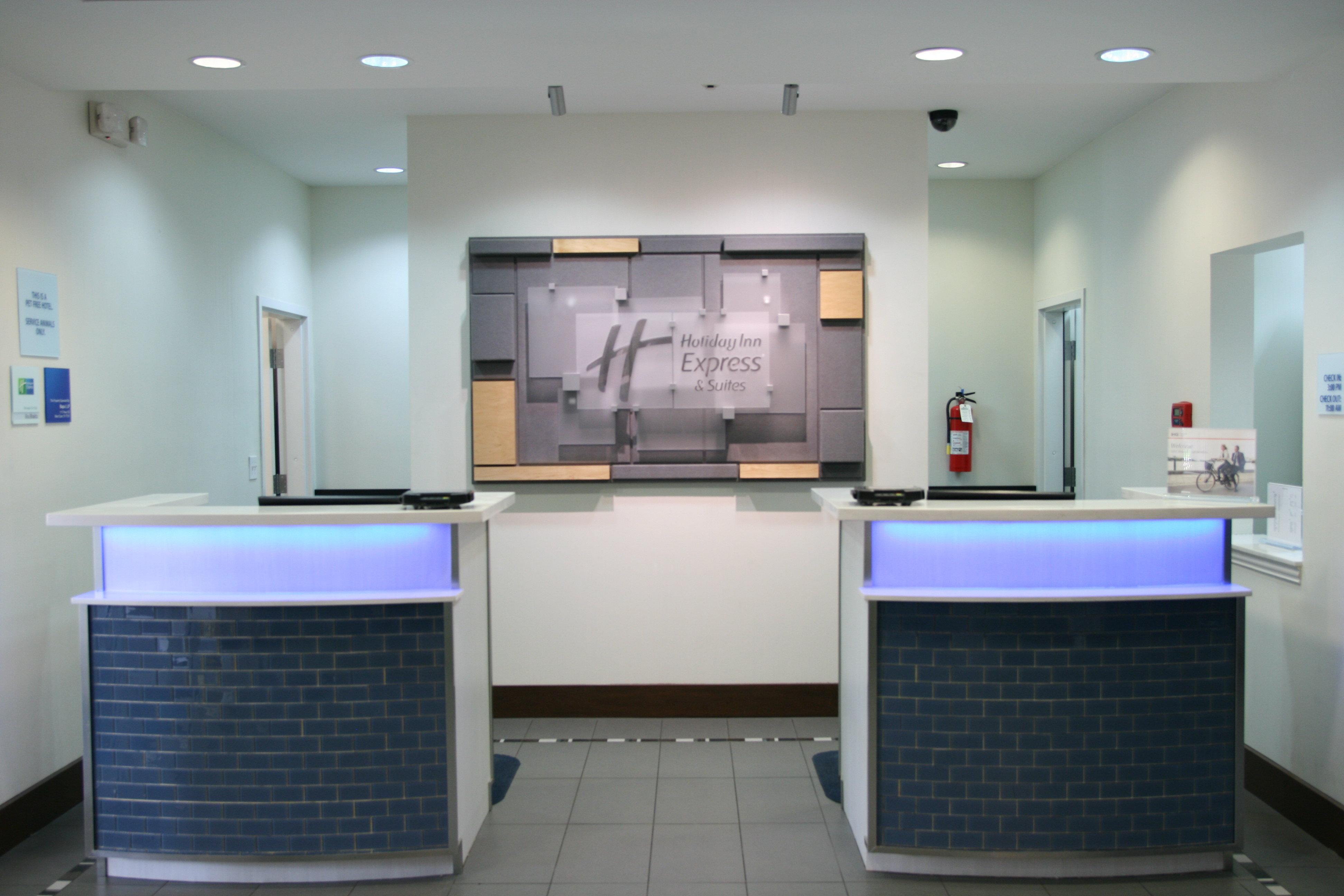Holiday Inn Express Hotel & Suites Clute-Lake Jackson By Ihg Exteriör bild
