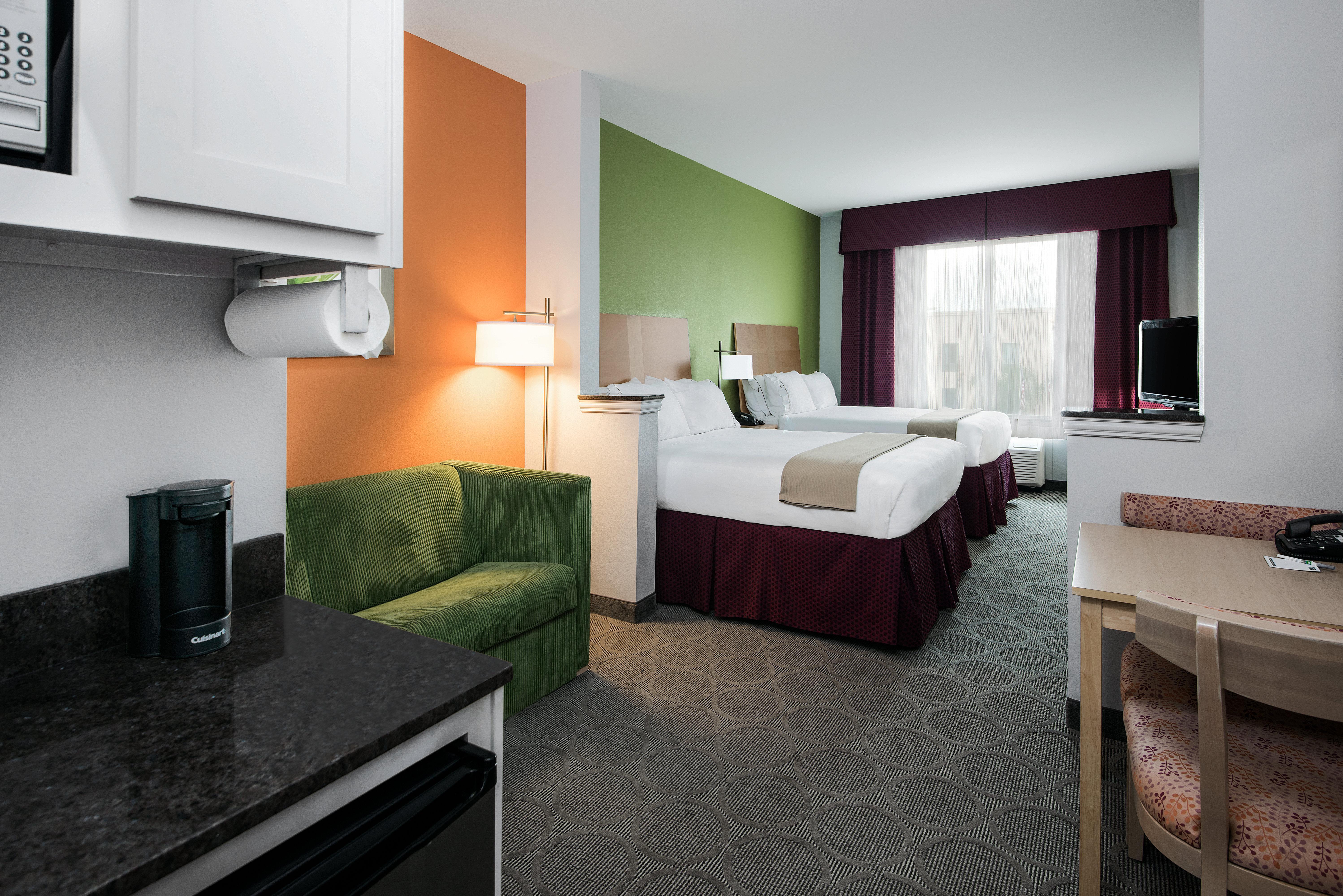 Holiday Inn Express Hotel & Suites Clute-Lake Jackson By Ihg Exteriör bild
