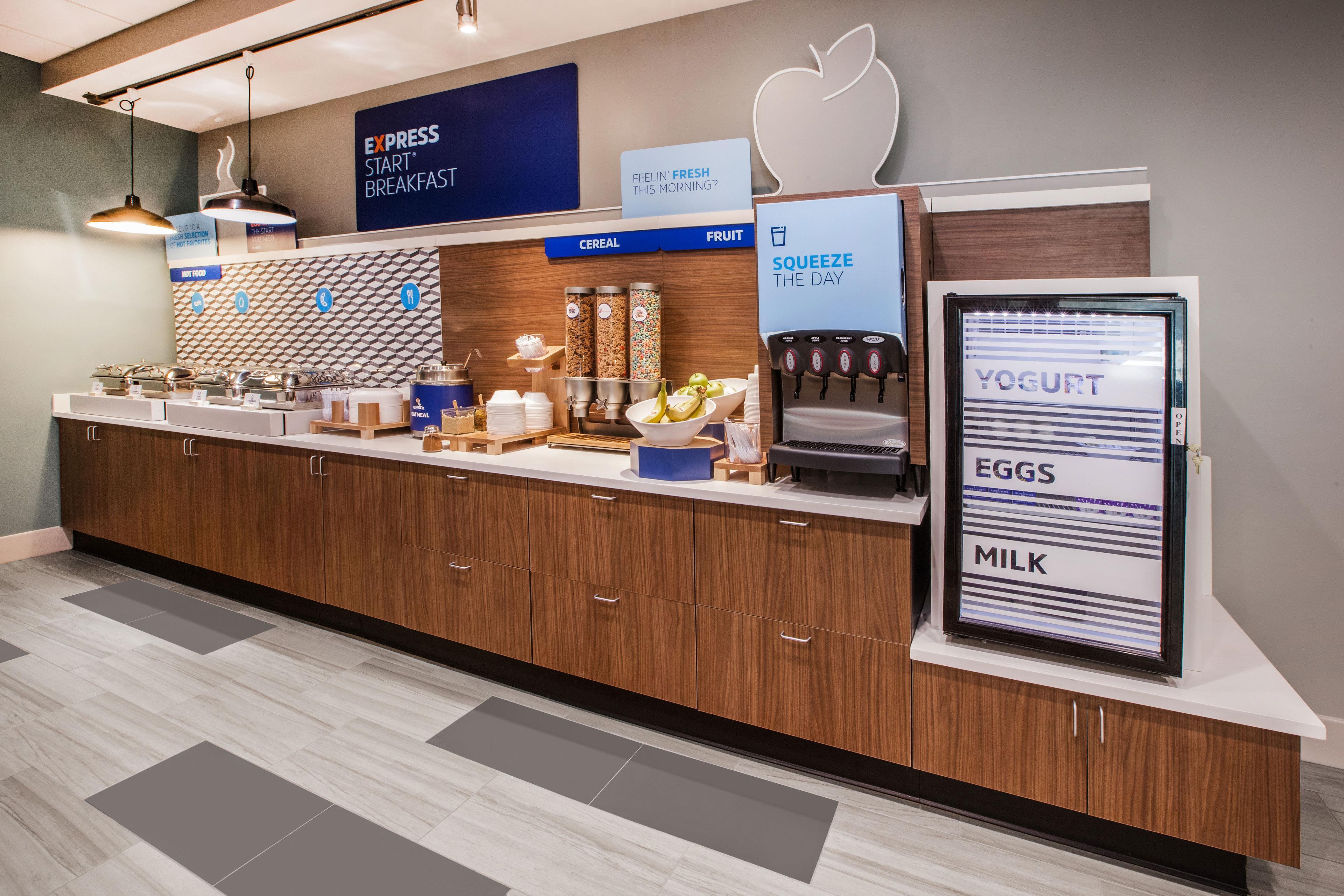 Holiday Inn Express Hotel & Suites Clute-Lake Jackson By Ihg Exteriör bild